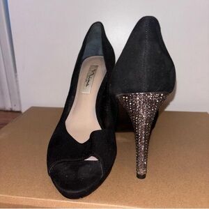 Nina bejewel heeled stiletto with black velvety feel!